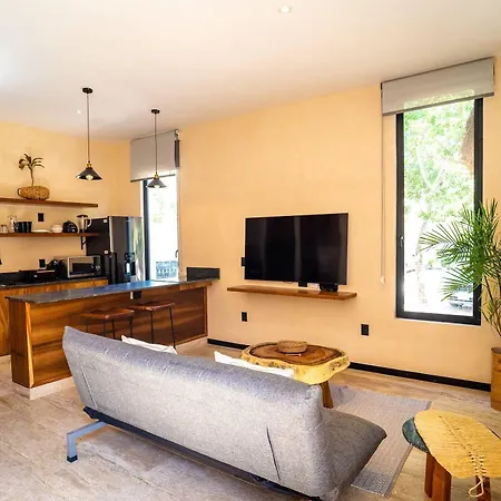 Apartment Great Location Amazing Rooftop Pool *
