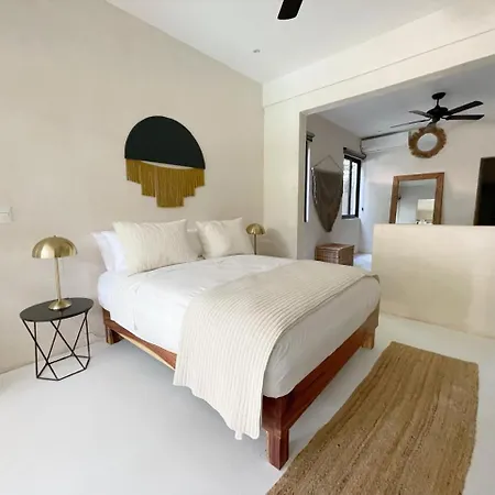 Villa 240m2 - 16 Persons - 6 - 2 Swimming Pool - 3 Jacuzzis