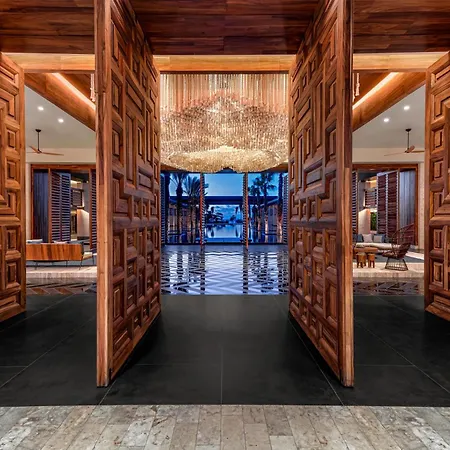 Resort Conrad Riviera Maya 5*