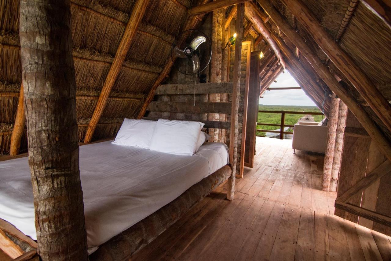 Bambu Gran Palas Hostal Party Hostel