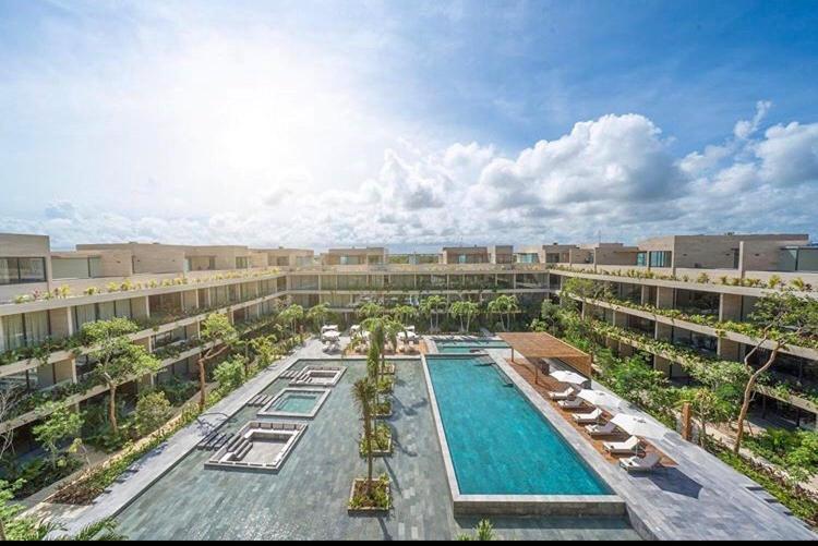 Mistiq Largest Ph With Gym, Club Shuttle & Fast Wifi Apartment Tulum