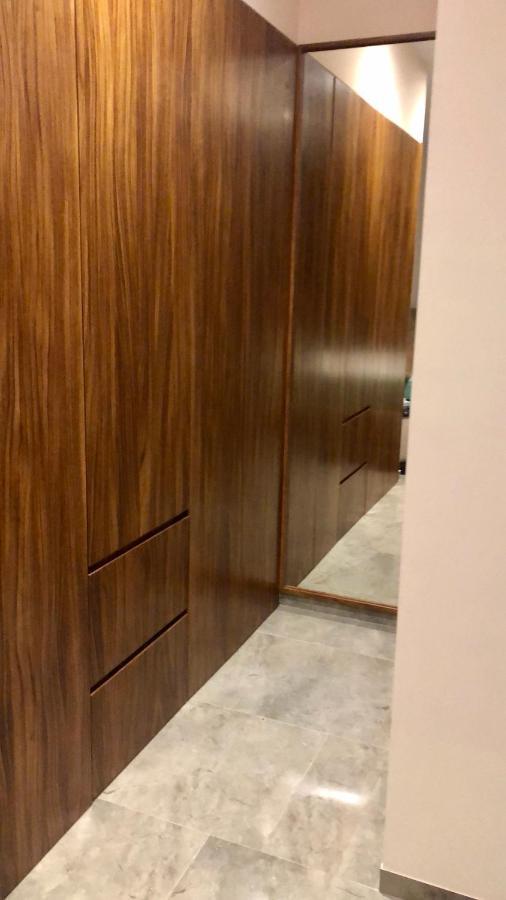 Apartment Mistiq Largest Ph With Gym, Club Shuttle & Fast Wifi