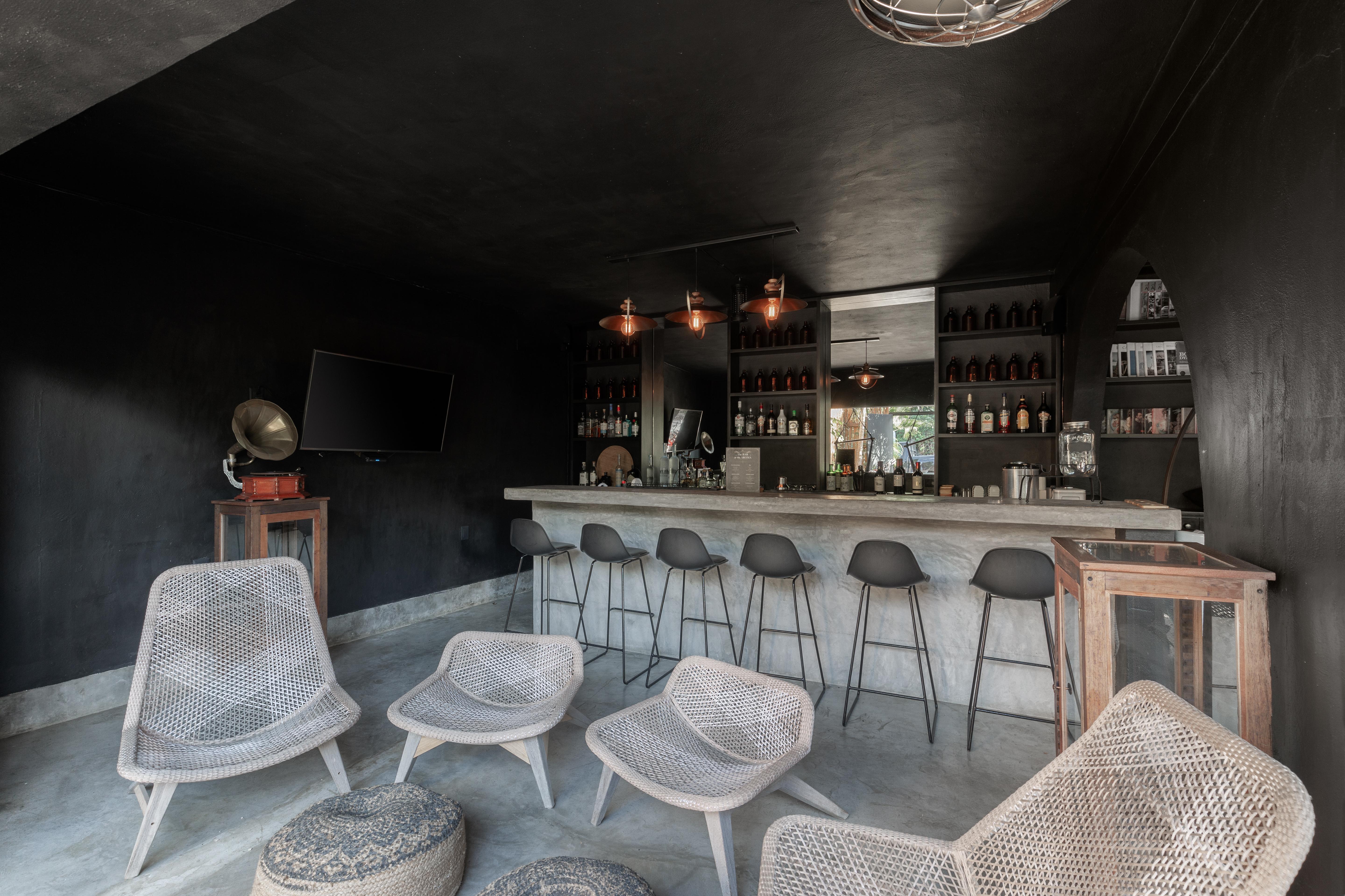 Hotel Aroma & Club 3*