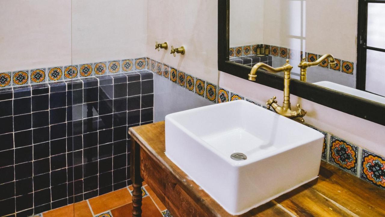 Hiphipstay - The Colonial Hotel Tulum