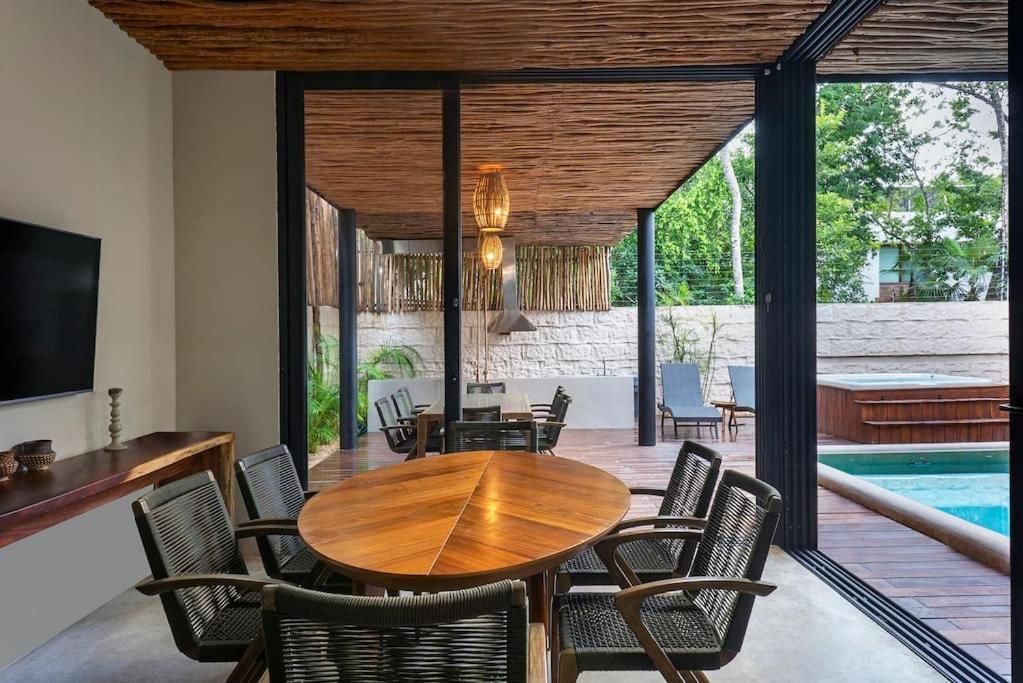 Premium 4br Villa, Private Pool, Jacuzzi, Gated Tulum