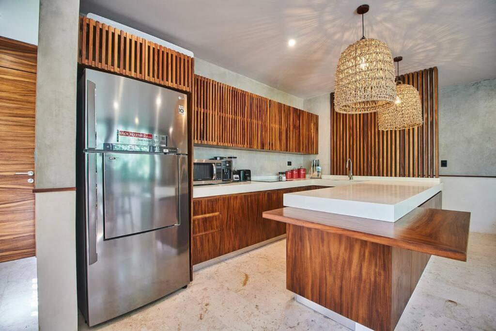 Nuuch Classy Ph W/ Private Pool/rooftop, Aldea Zama