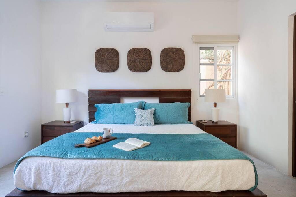 Beautiful Mexican Style Villa/3 With Pool