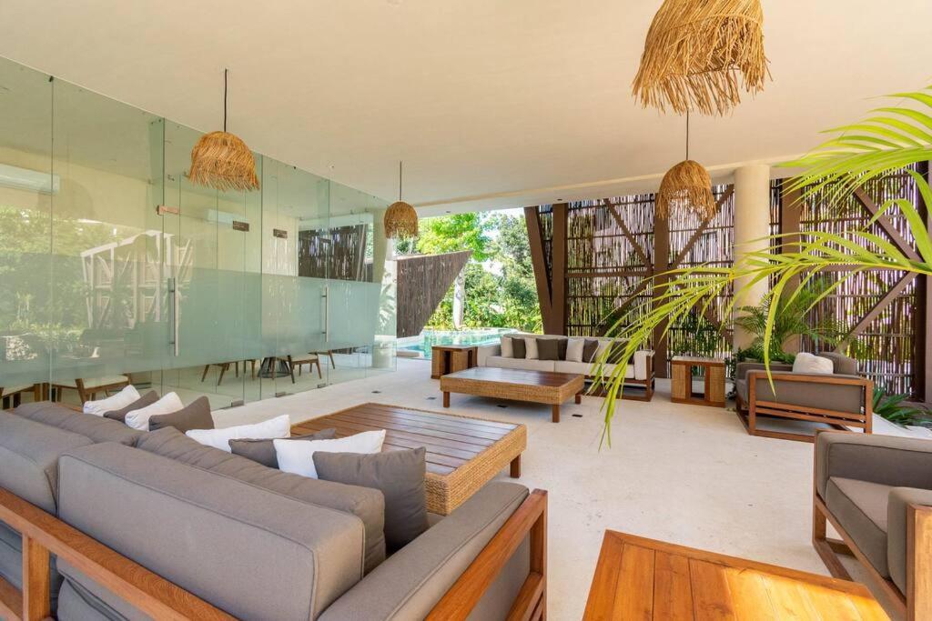 Exclusive In A Gated Community By Casa Paraiso Apartment