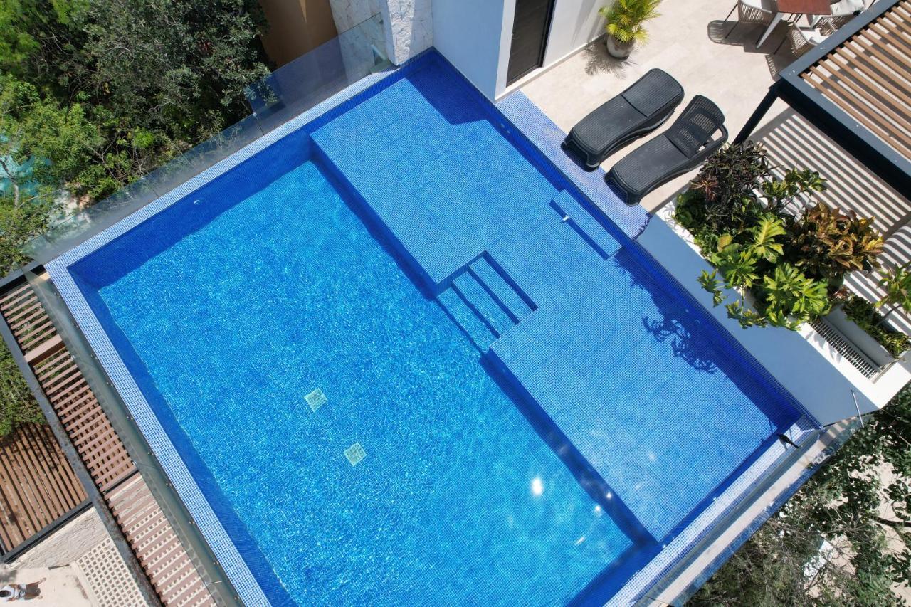 Maranay Apartment