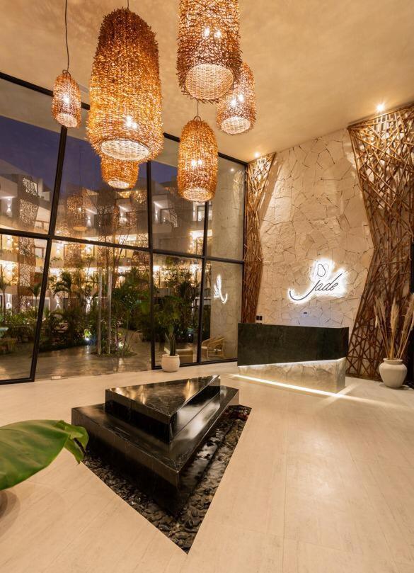 Hotel Jade