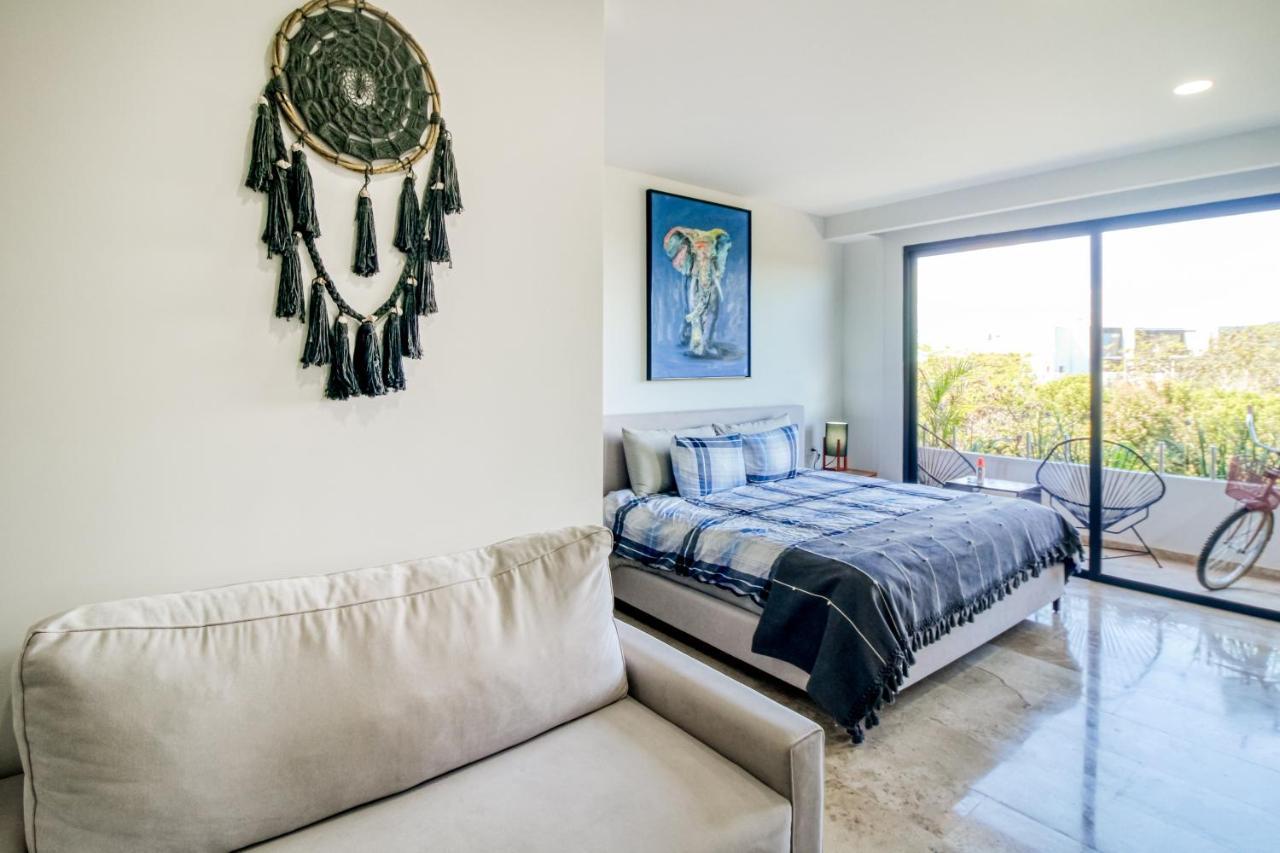 Menesse #327, Downtown * Tulum