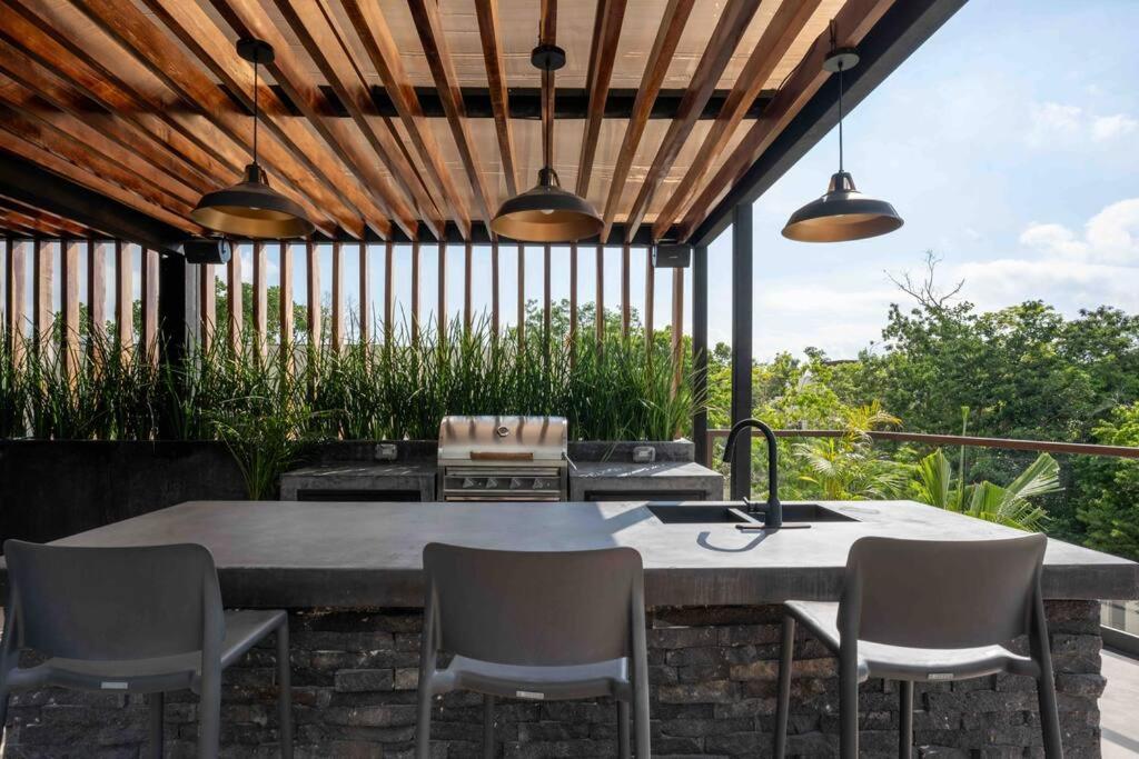 Luxury 3br/5bth Rooftoppool/elevator Tulum