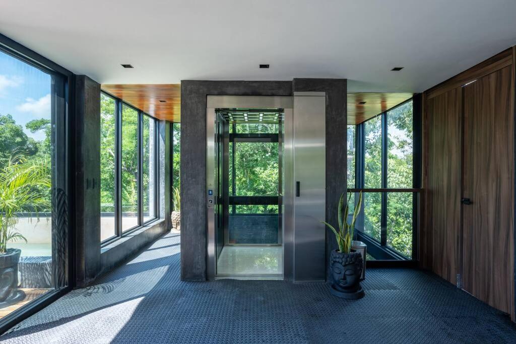 Luxury 3br/5bth Rooftoppool/elevator