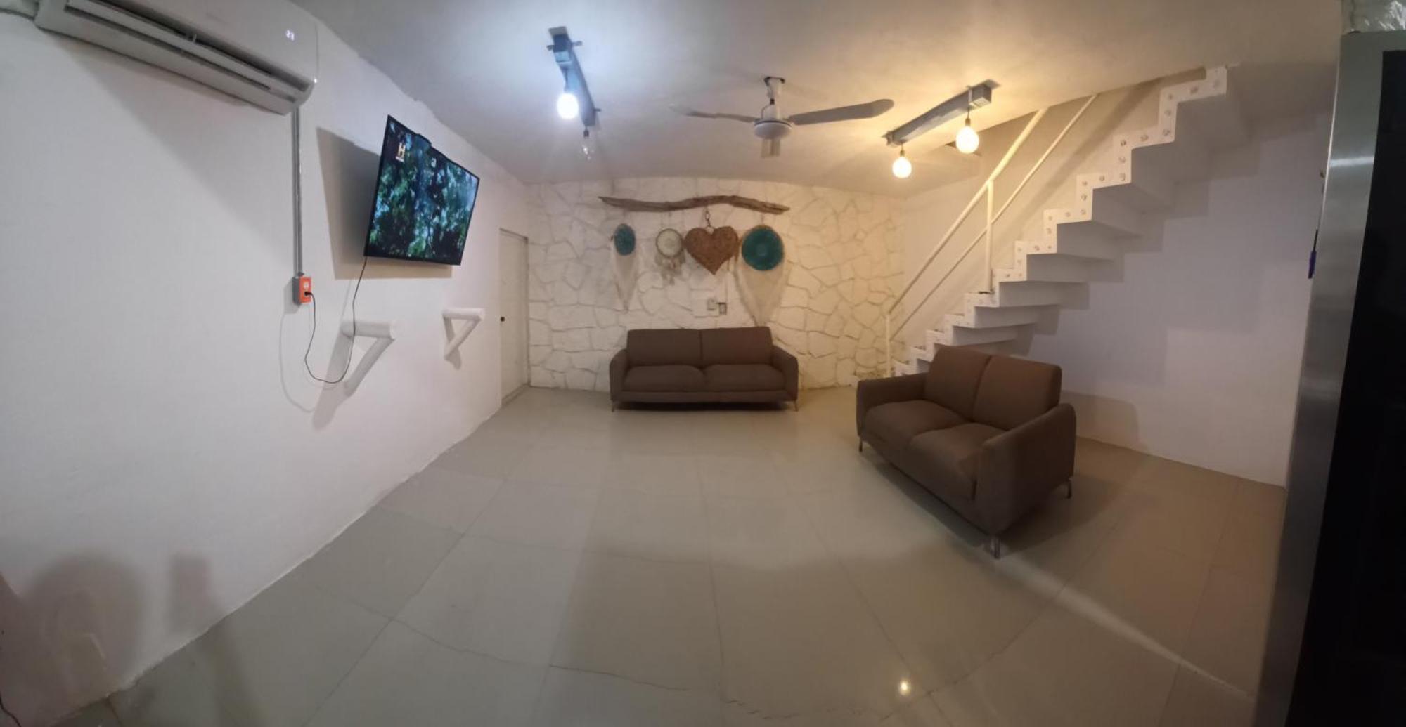 La Casa De Los Viajeros Guest house *