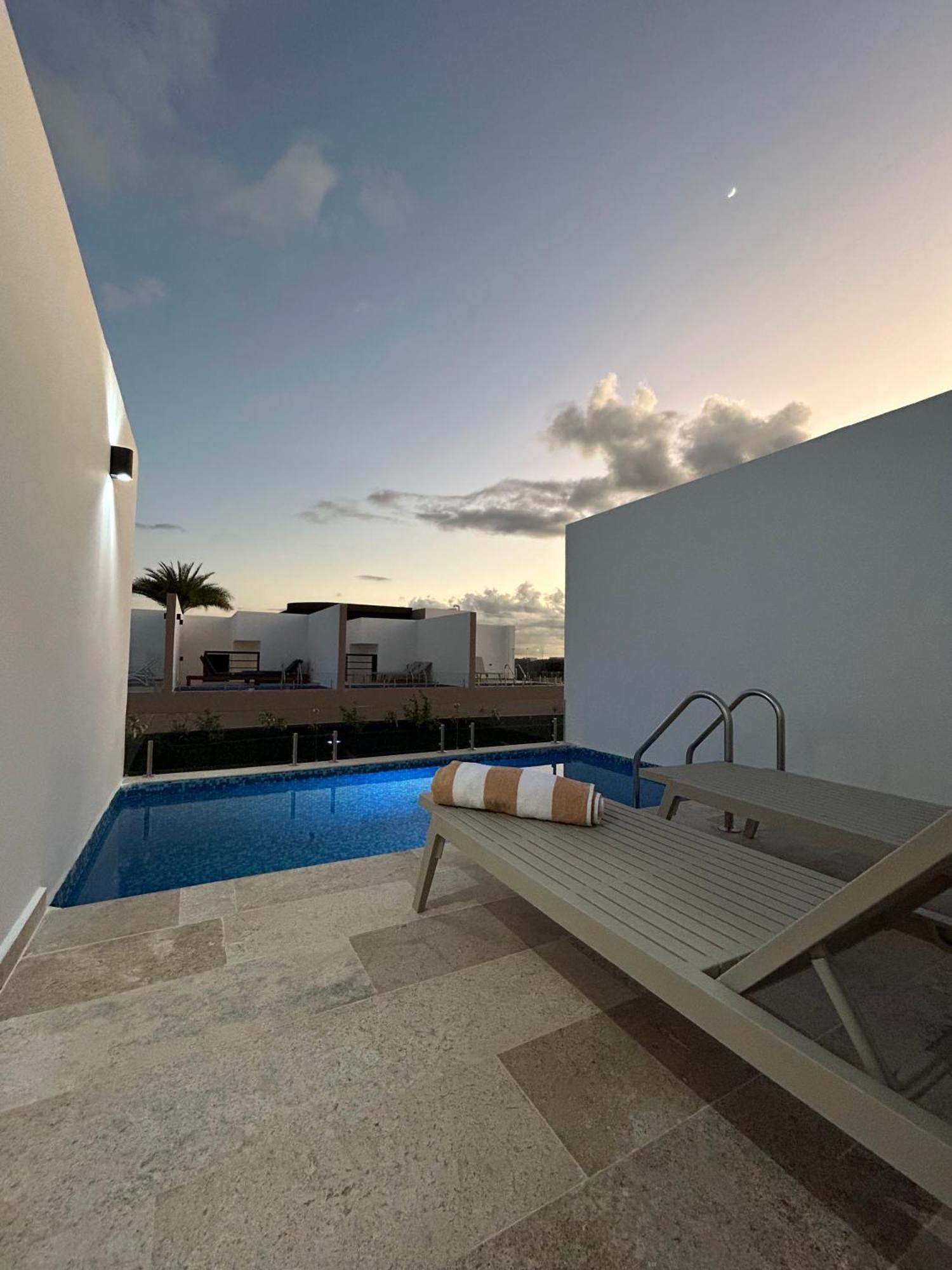 Menesse Bed & Breakfast 4*