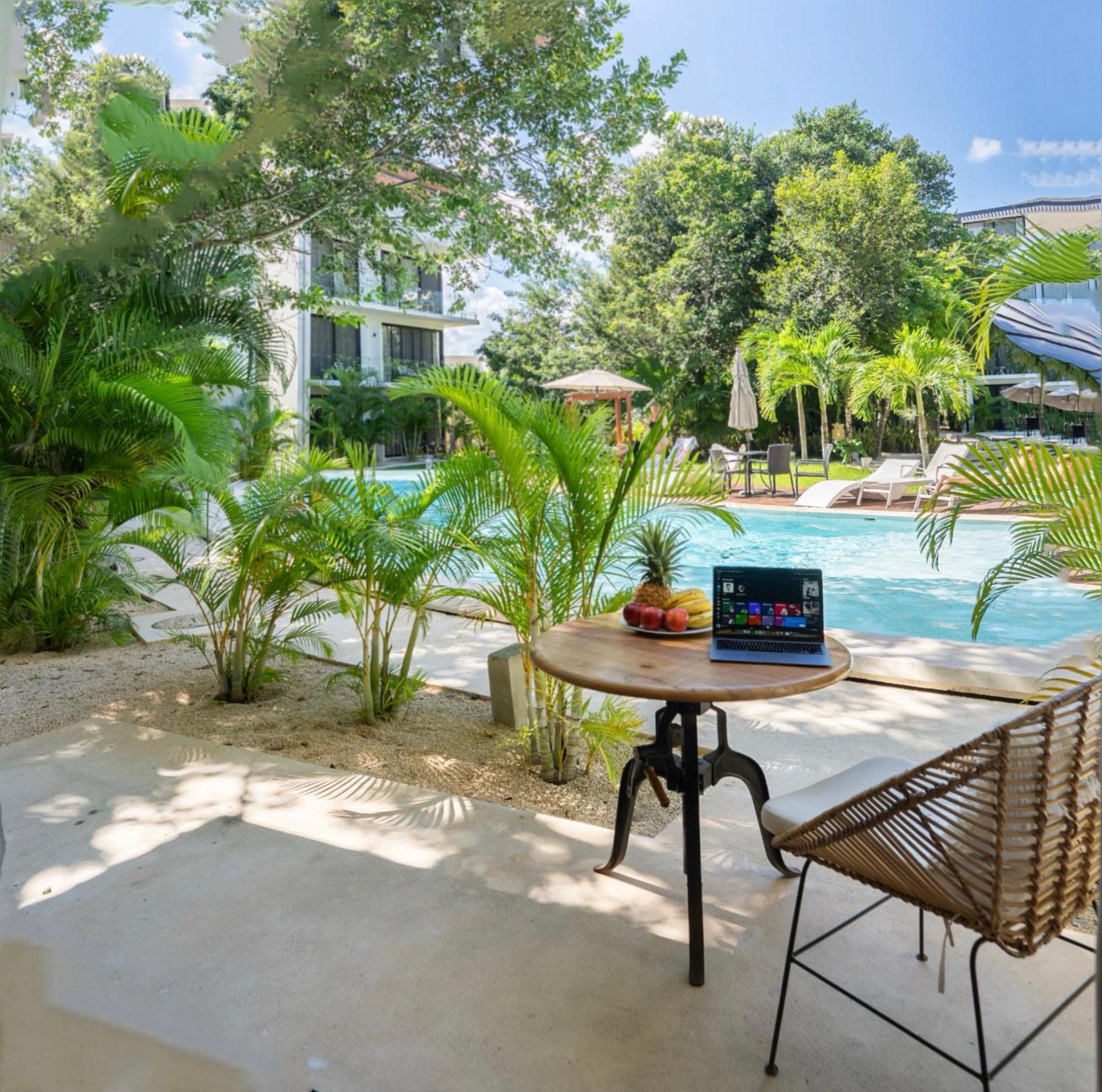 Luz De Luna I * Tulum