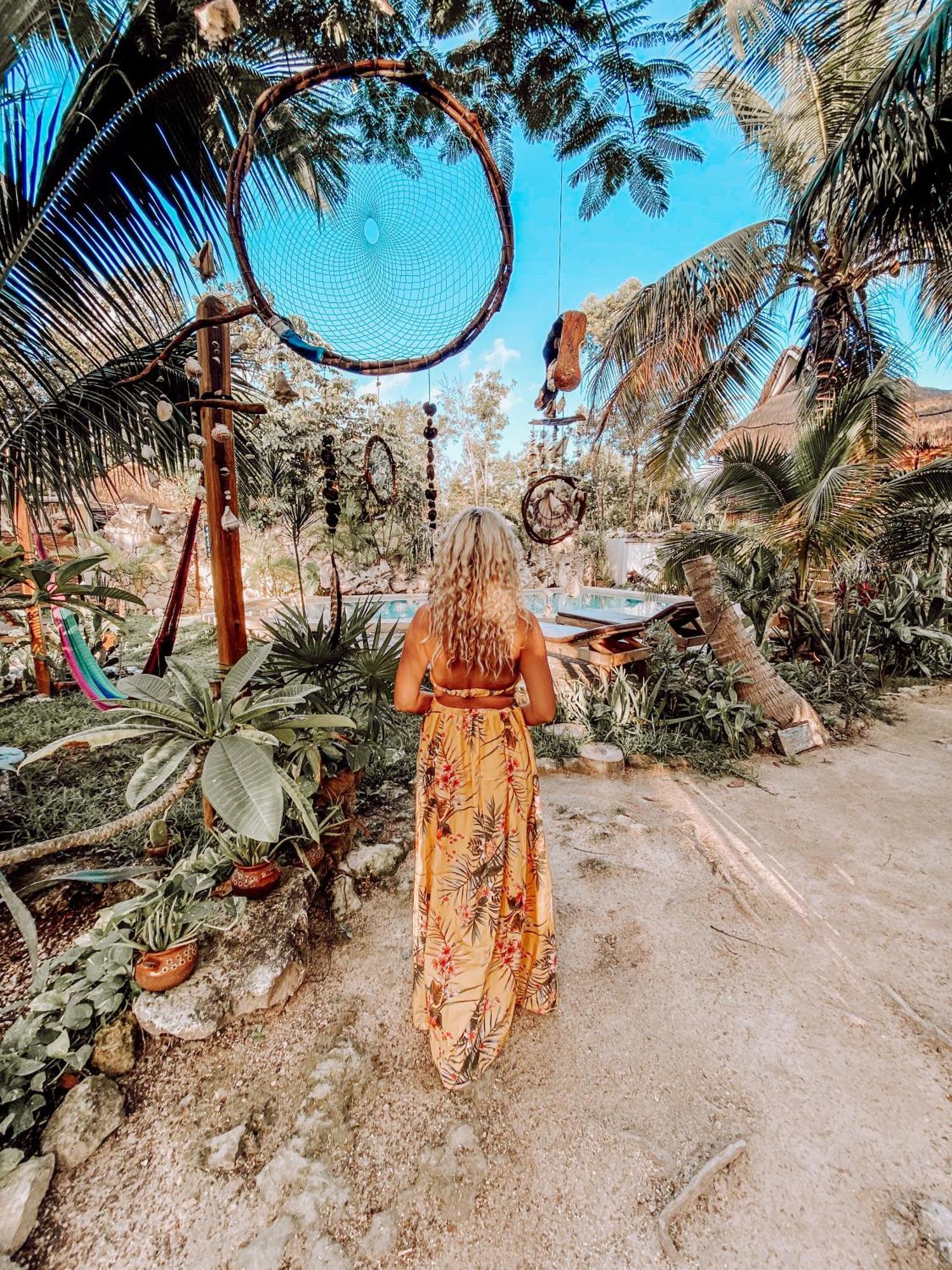 Zamunda Garden View Inn 2*