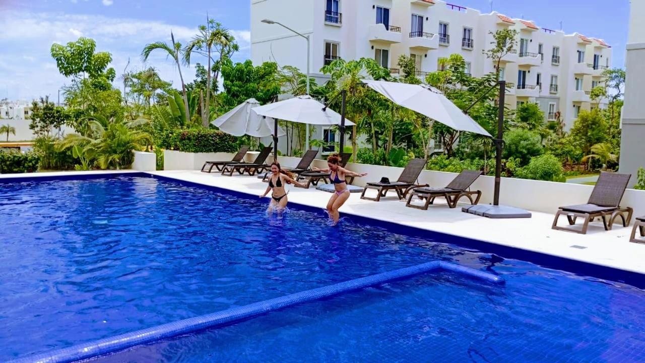 Homestay Vacations *