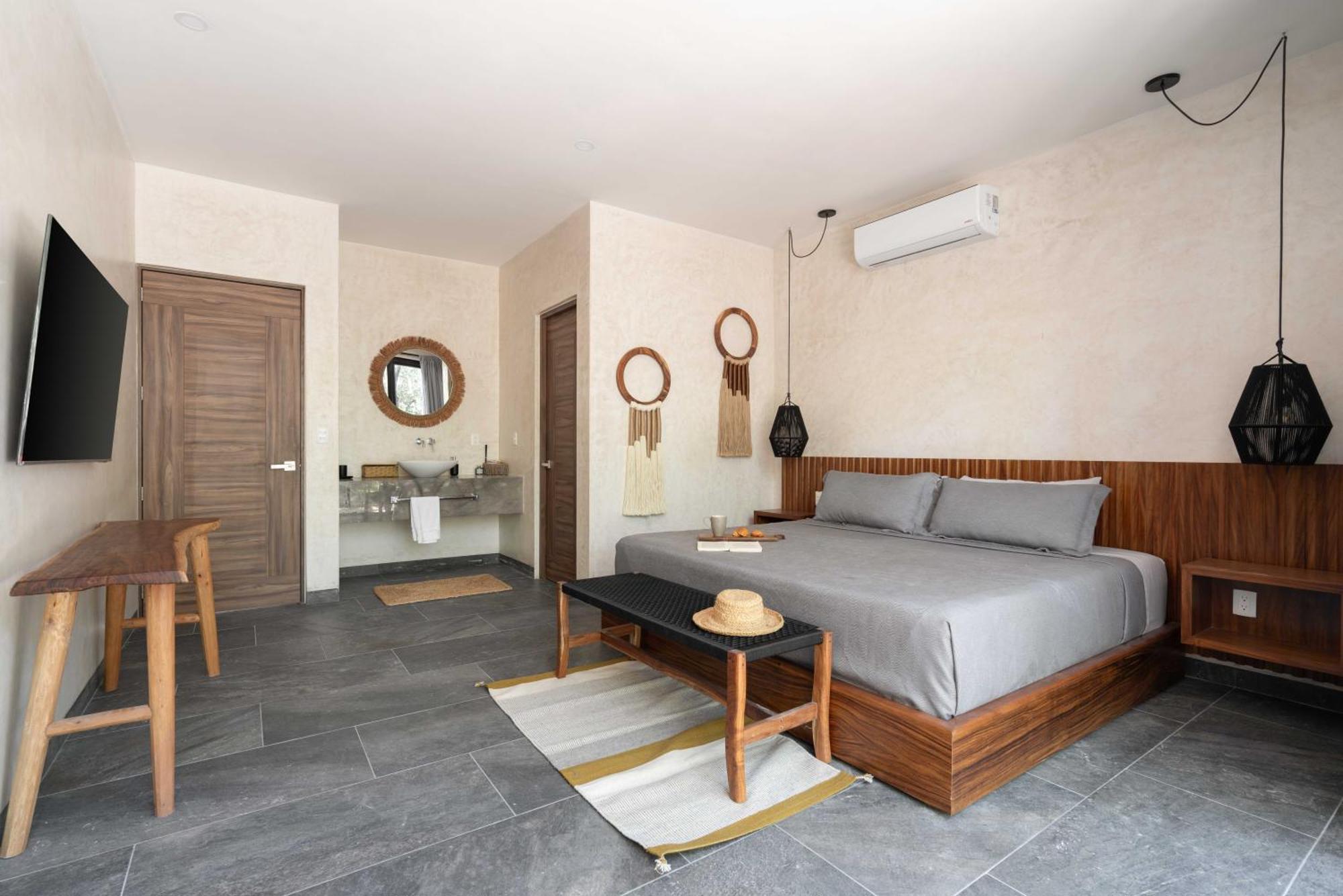 Villa Twelve O'clock - Luxury Tulum