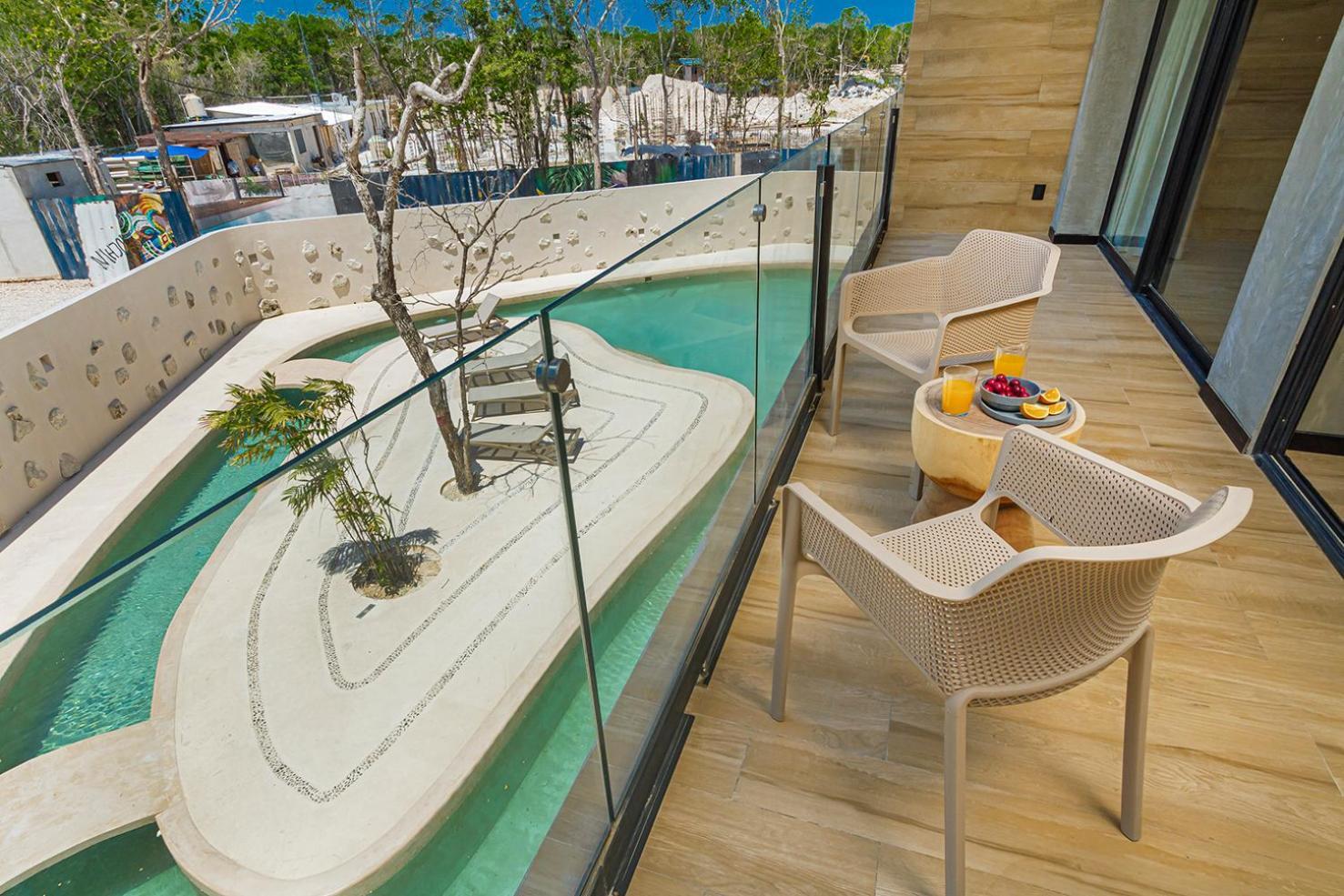 Sunny, Spacious & Amazing Amenities *