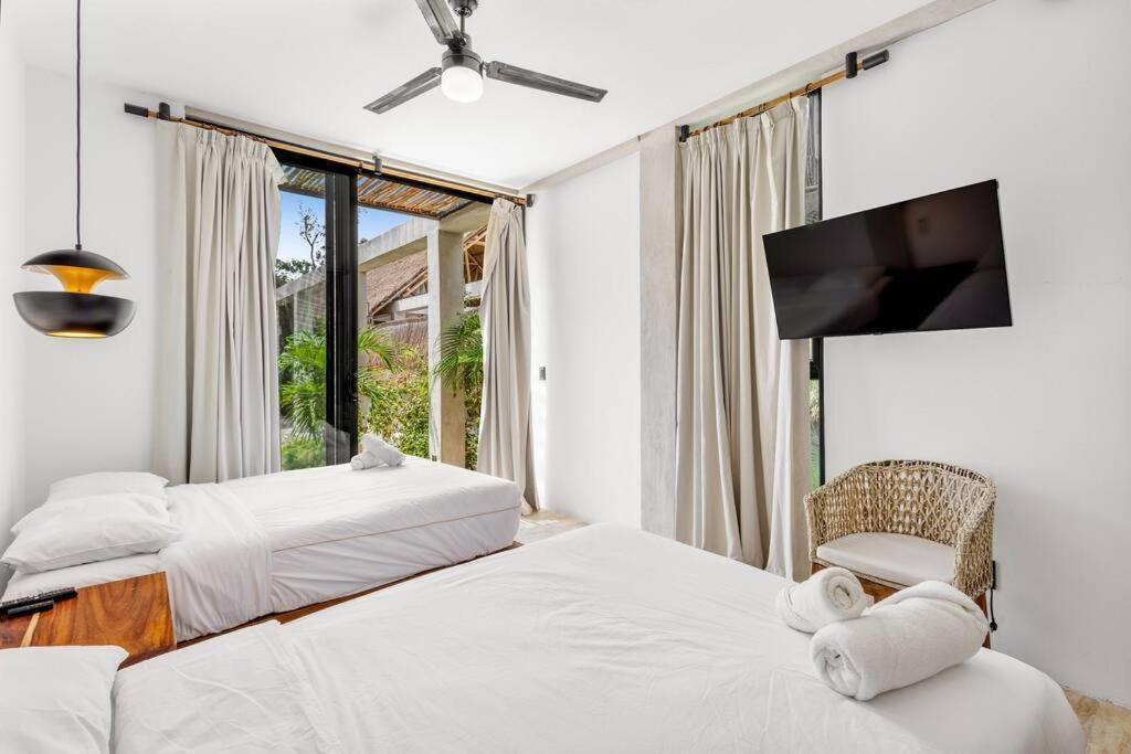 Apartment Lux Toh Villa, Rooftop Pool, Wifi, Transport