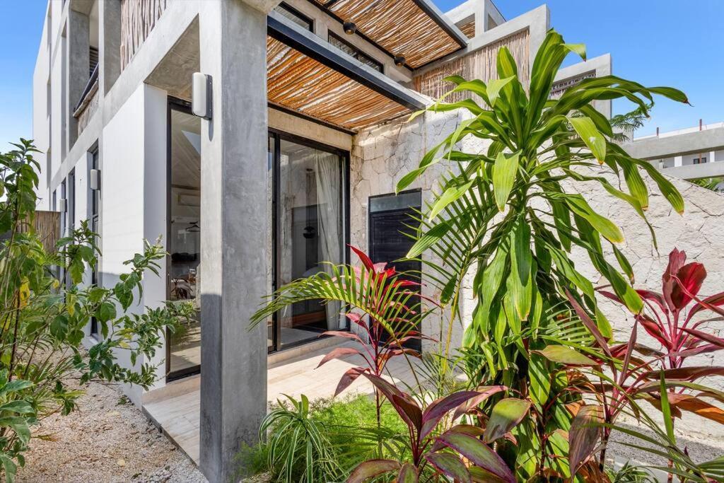 Apartment Lux Toh Villa, Rooftop Pool, Wifi, Transport