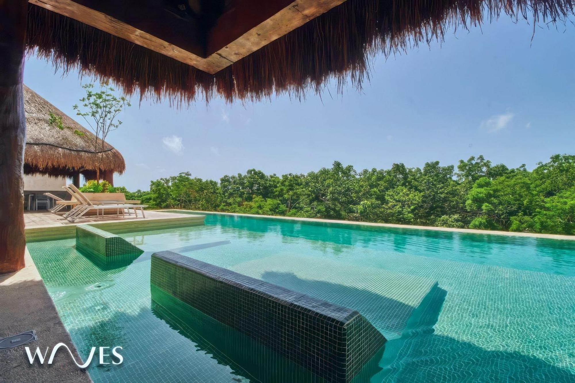 Spacious 2 Br. Jungle View Luxury W/prime Location Apartment *