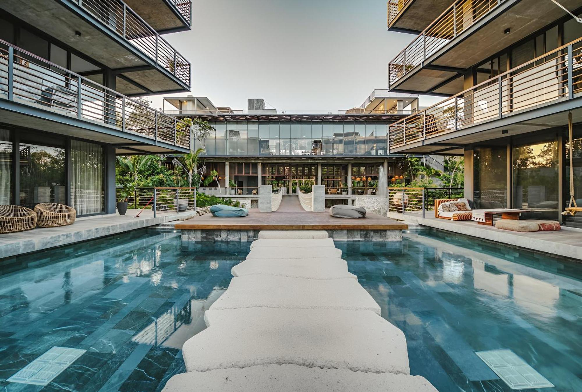 Hidden Swim Up Loft W Cenote Rooftop Pool Gym Apartment