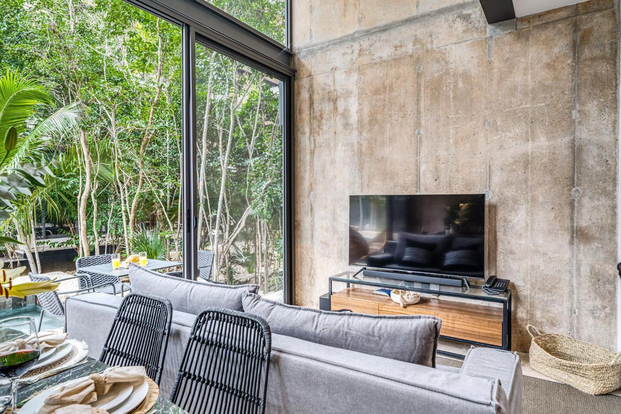 Apartment Hidden Swim Up Loft W Cenote Rooftop Pool Gym