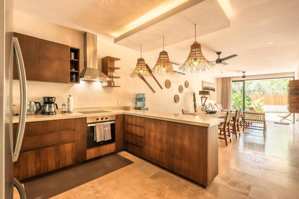 Apartment Beautiful & Brand New 2br Gated Community Pool