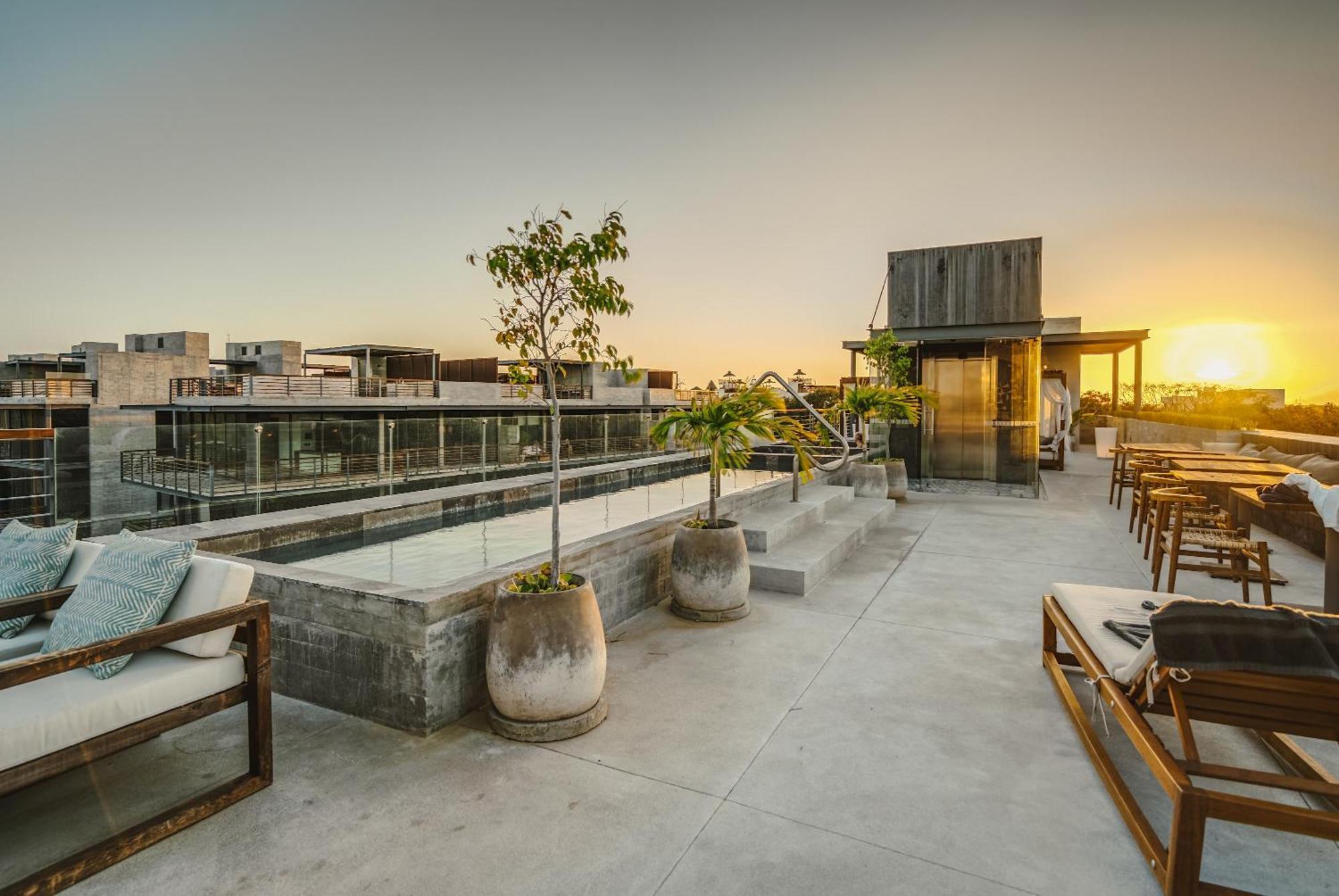 Waterworld 1br Cenote Rooftop Pools Gym Apartamento Tulum