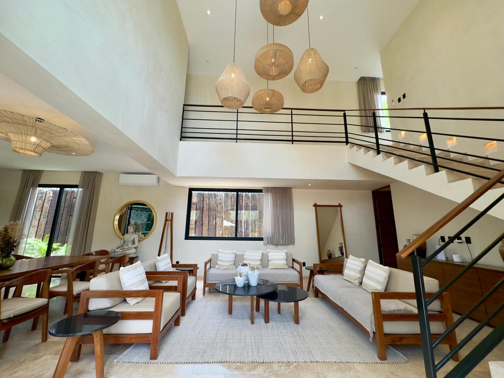 Villa Casa Laak, Luxury Villa, 5 Bedroom 7 Bt, Heated Pool