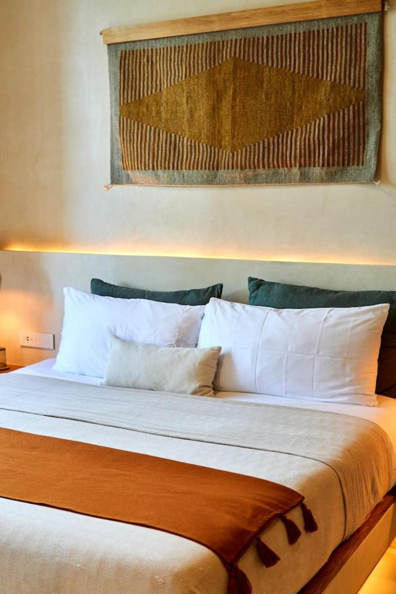 Aflora Jewel Designer Holiday home *