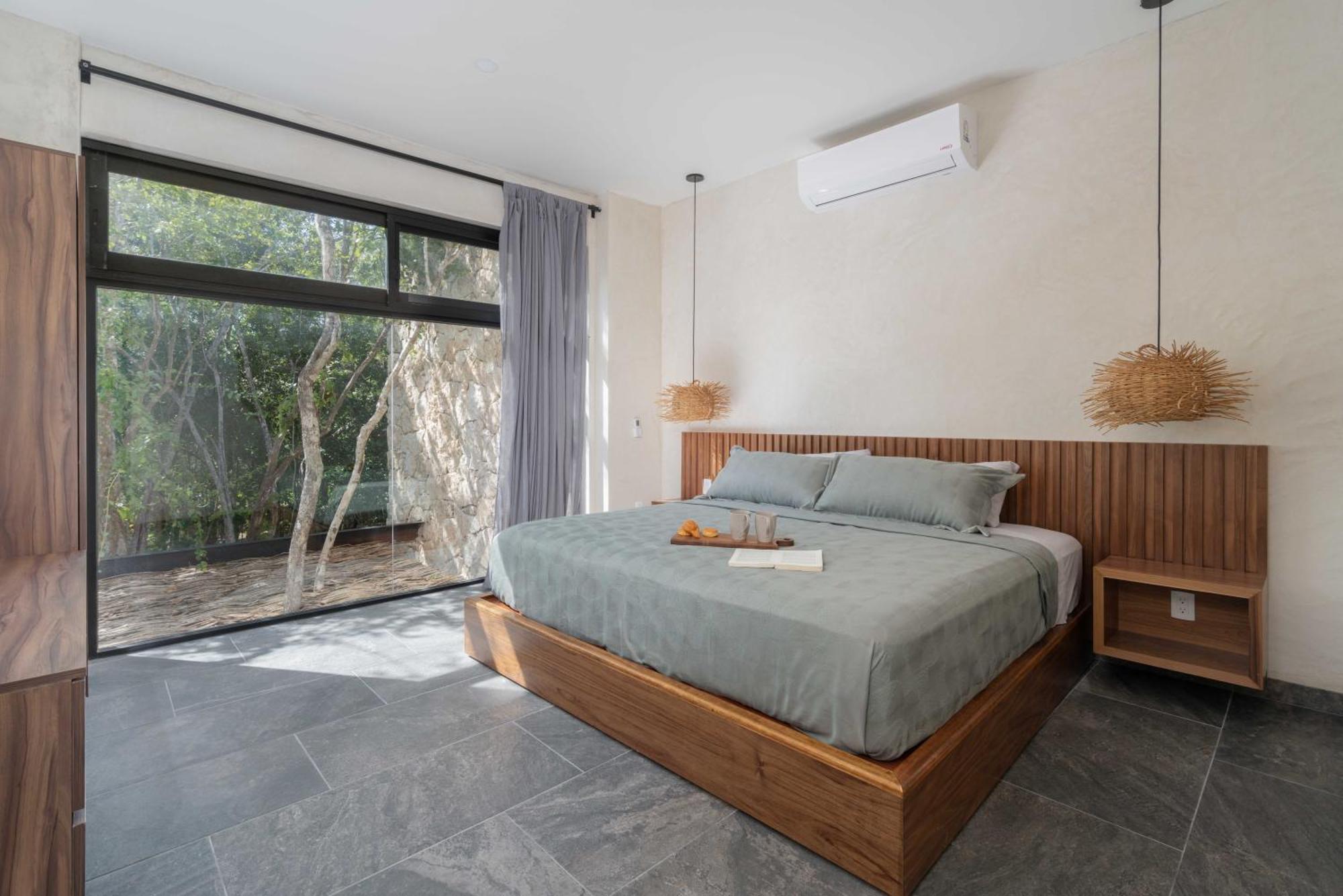 Twelve O'clock - Luxury Villa Tulum