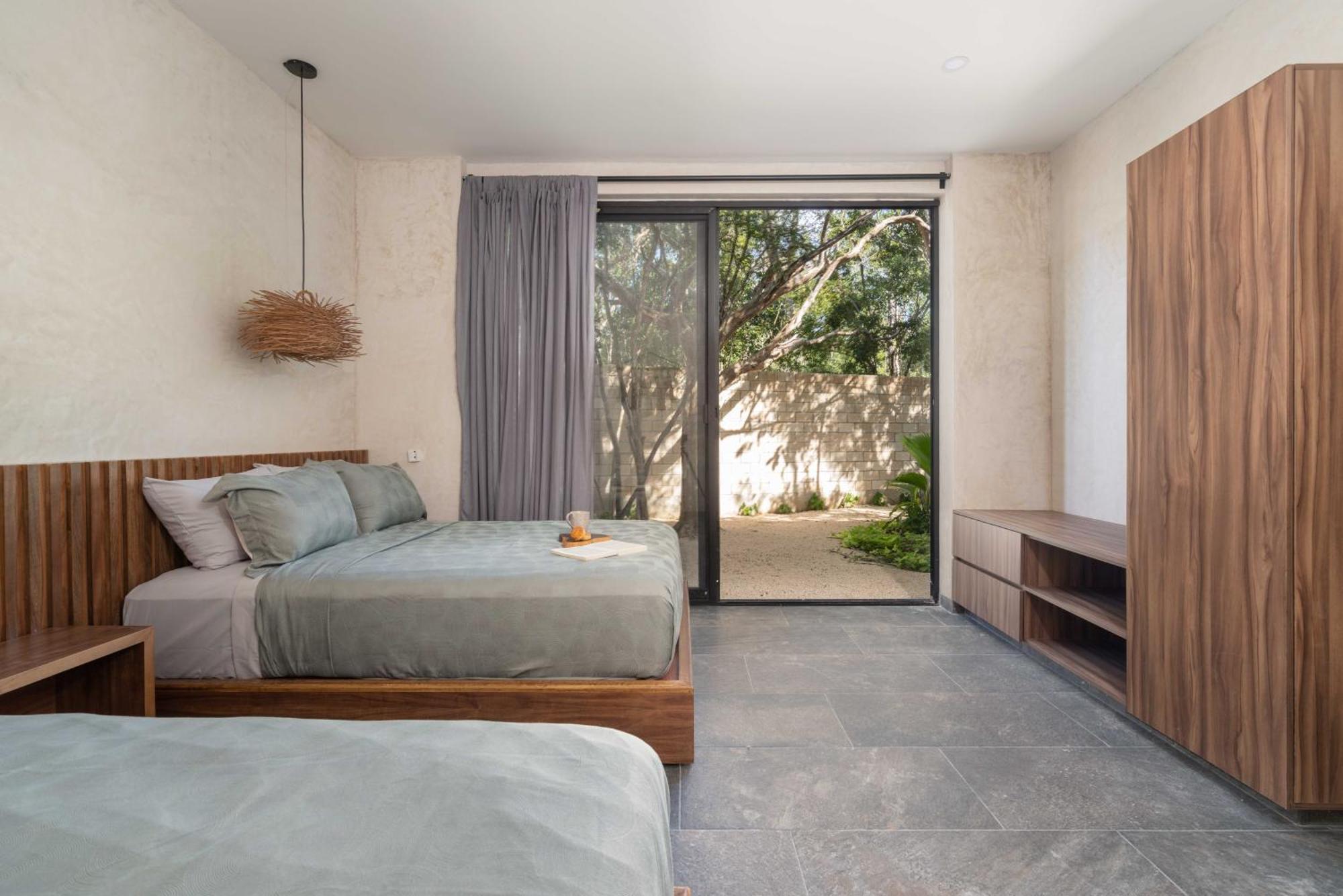 Twelve O'clock - Luxury Tulum