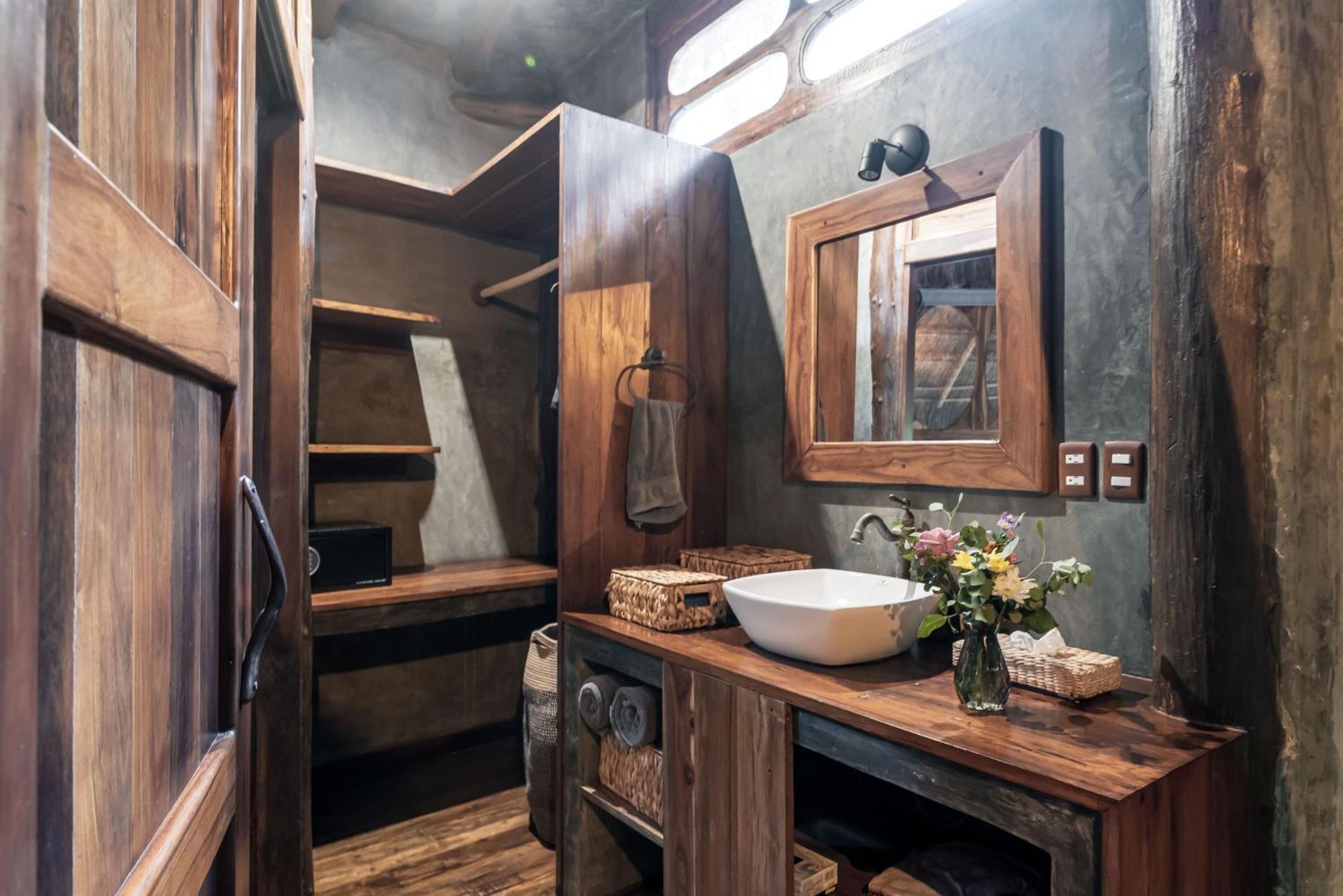 Casa Moksha Hotel 4*