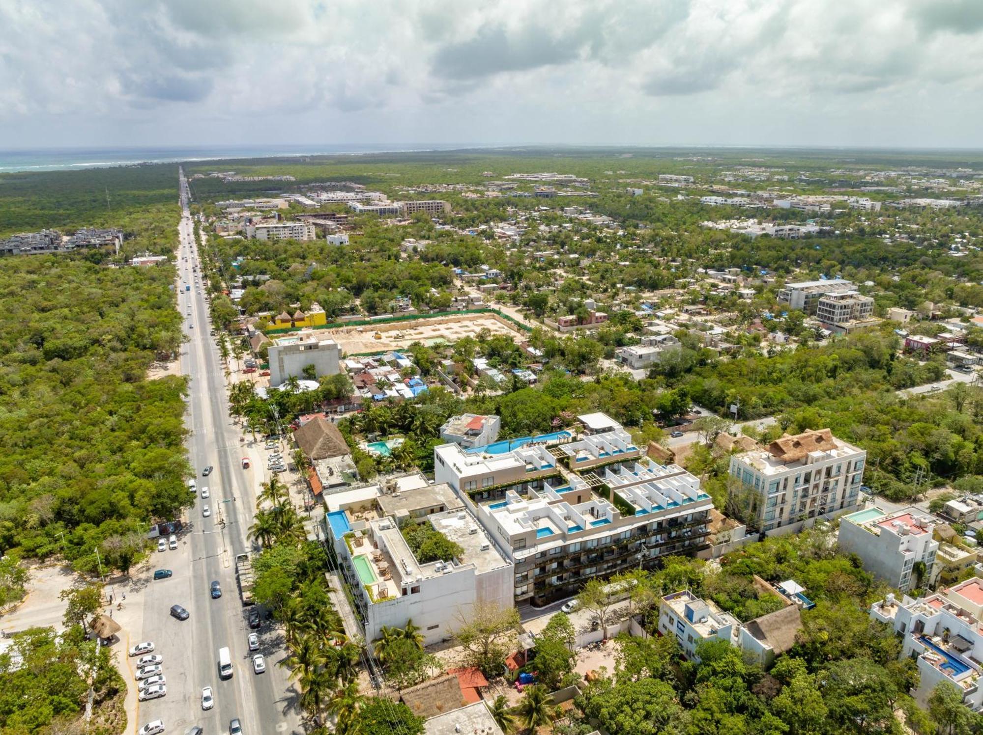 Menesse Aparthotel 4*