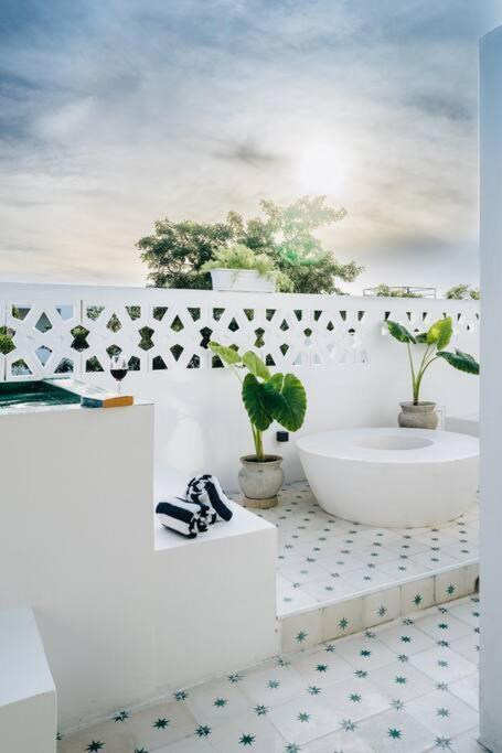 Villa Luxury Villa, Club - Jungle View - Sahara Jade *