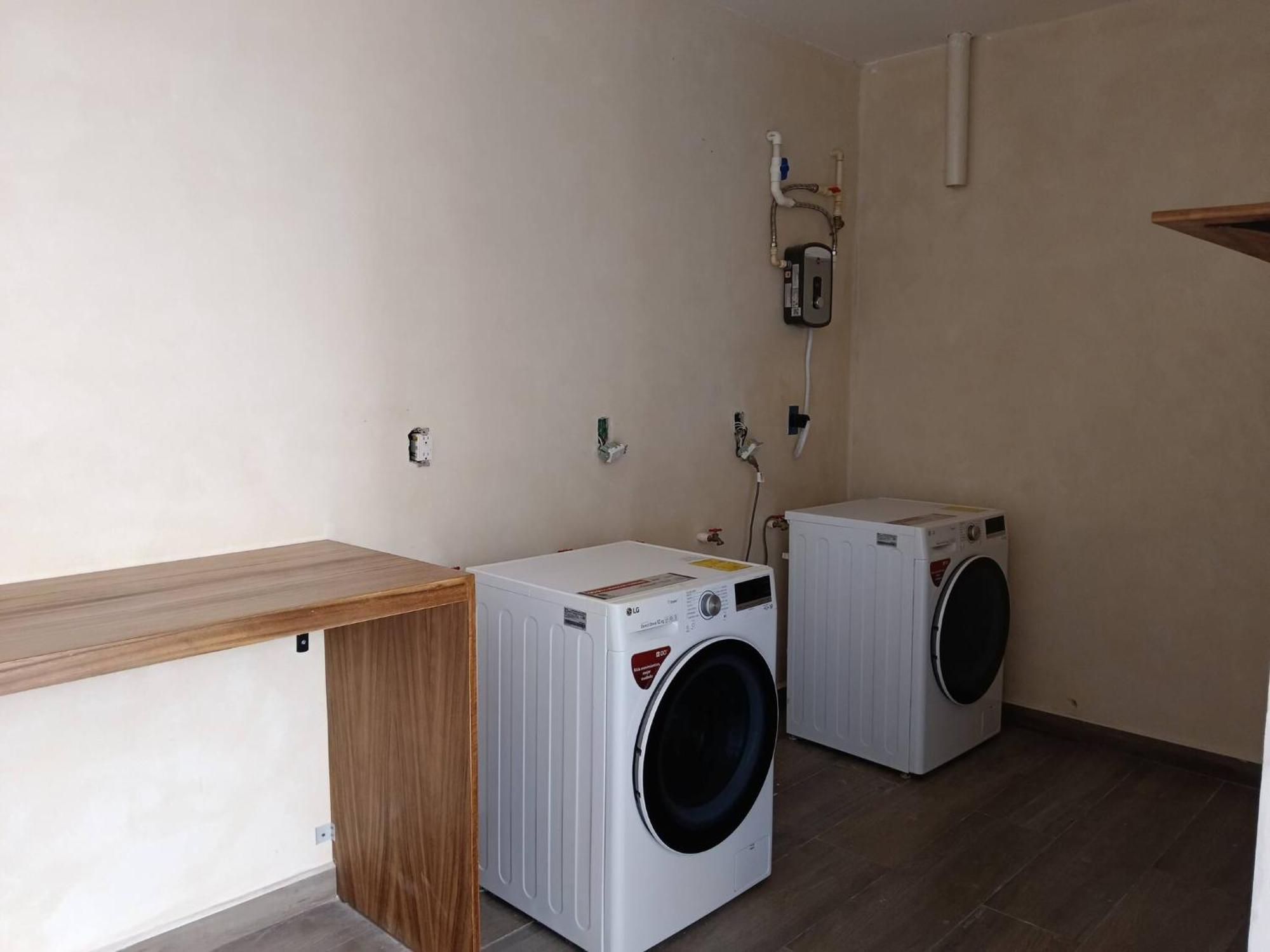 Private Pool - 1 Bedroom - 2 To 4 People Apartment