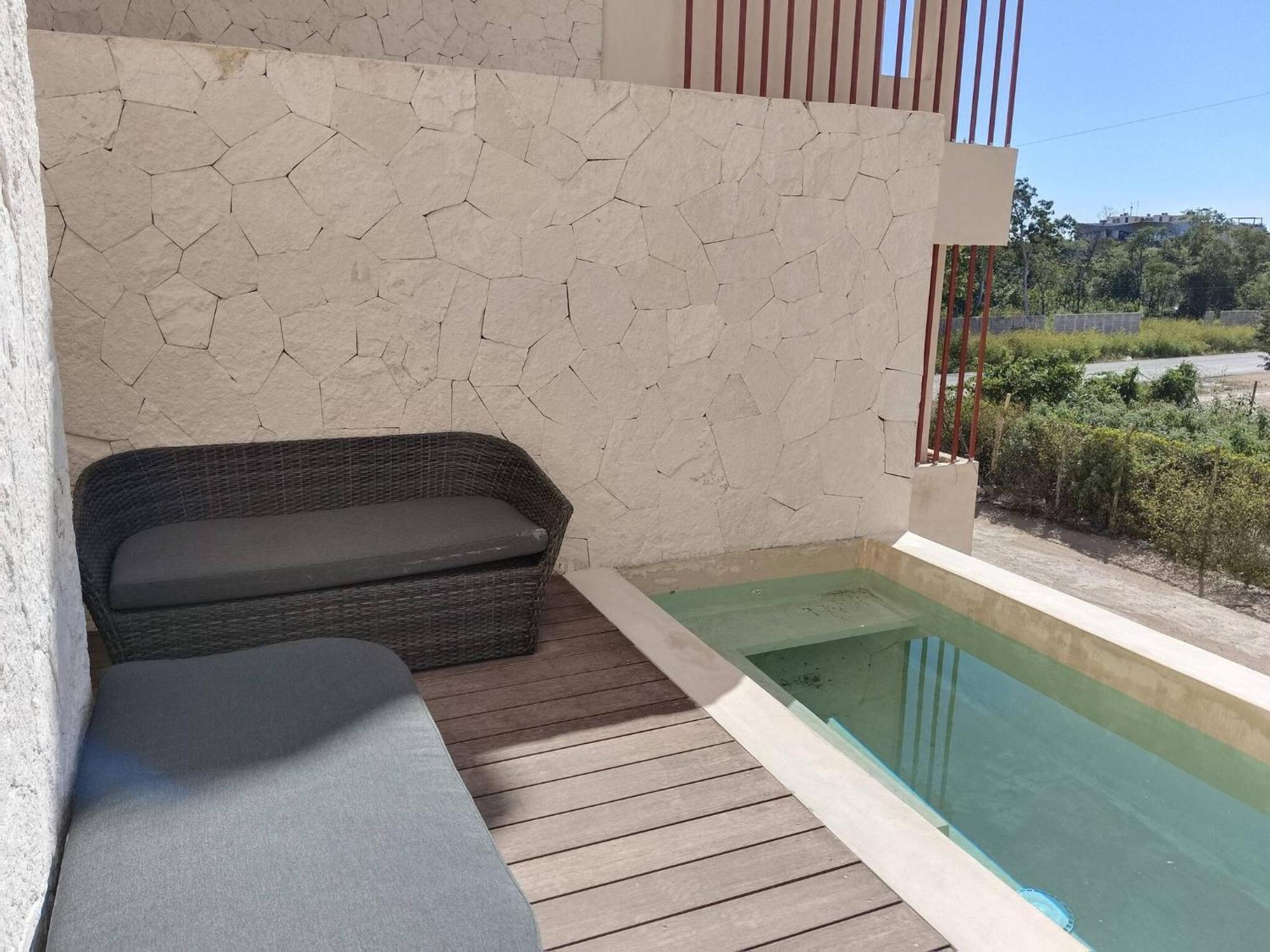 Apartment Private Pool - 1 Bedroom - 2 To 4 People