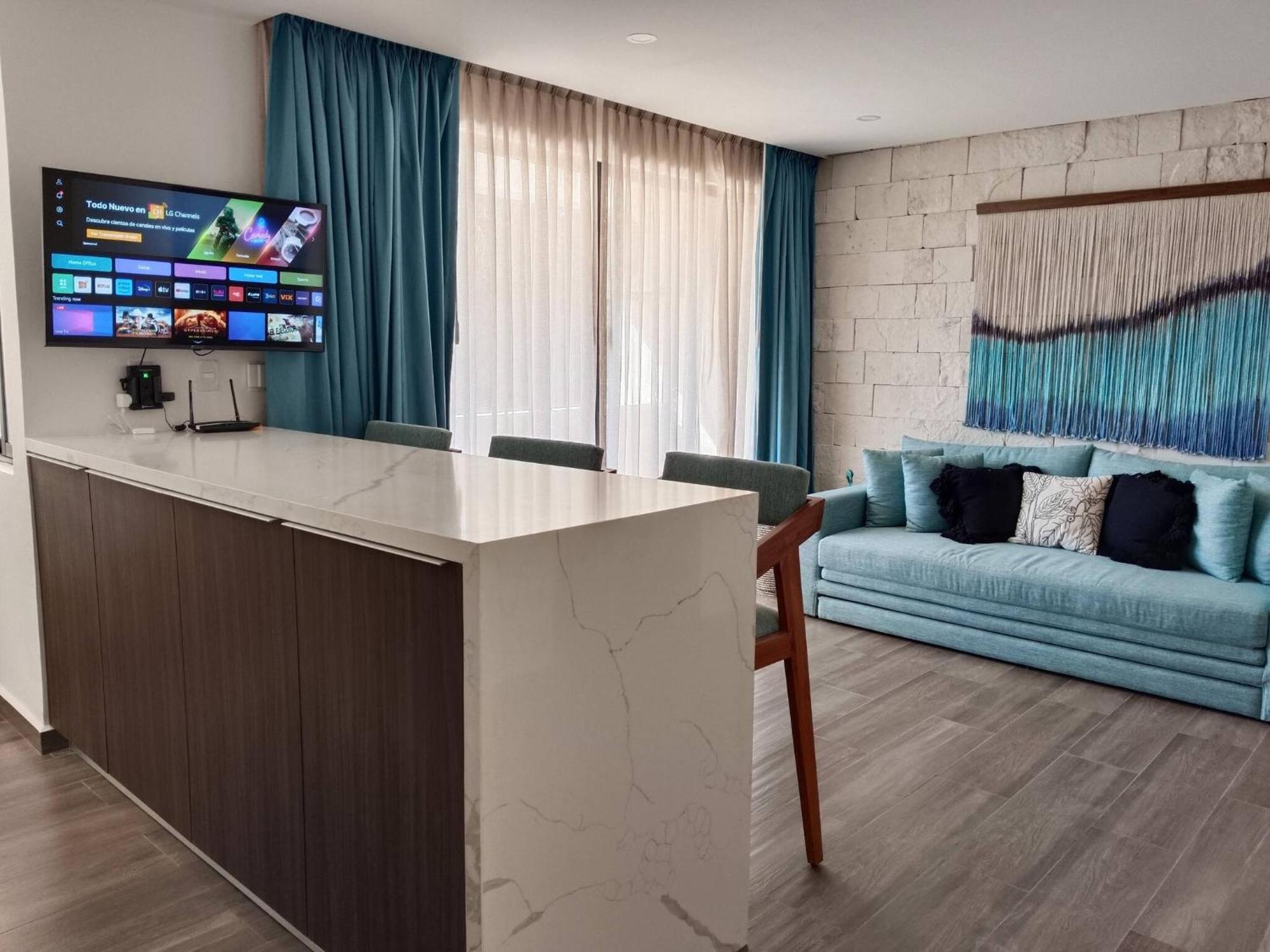 Apartment Private Pool - 1 Bedroom - 2 To 4 People *