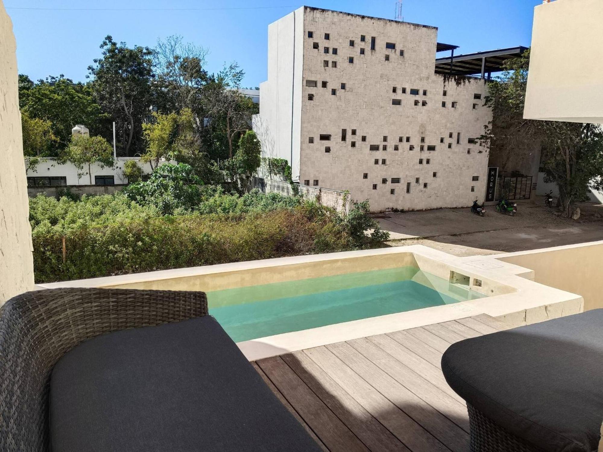 Apartment Private Pool - 1 Bedroom - 2 To 4 People