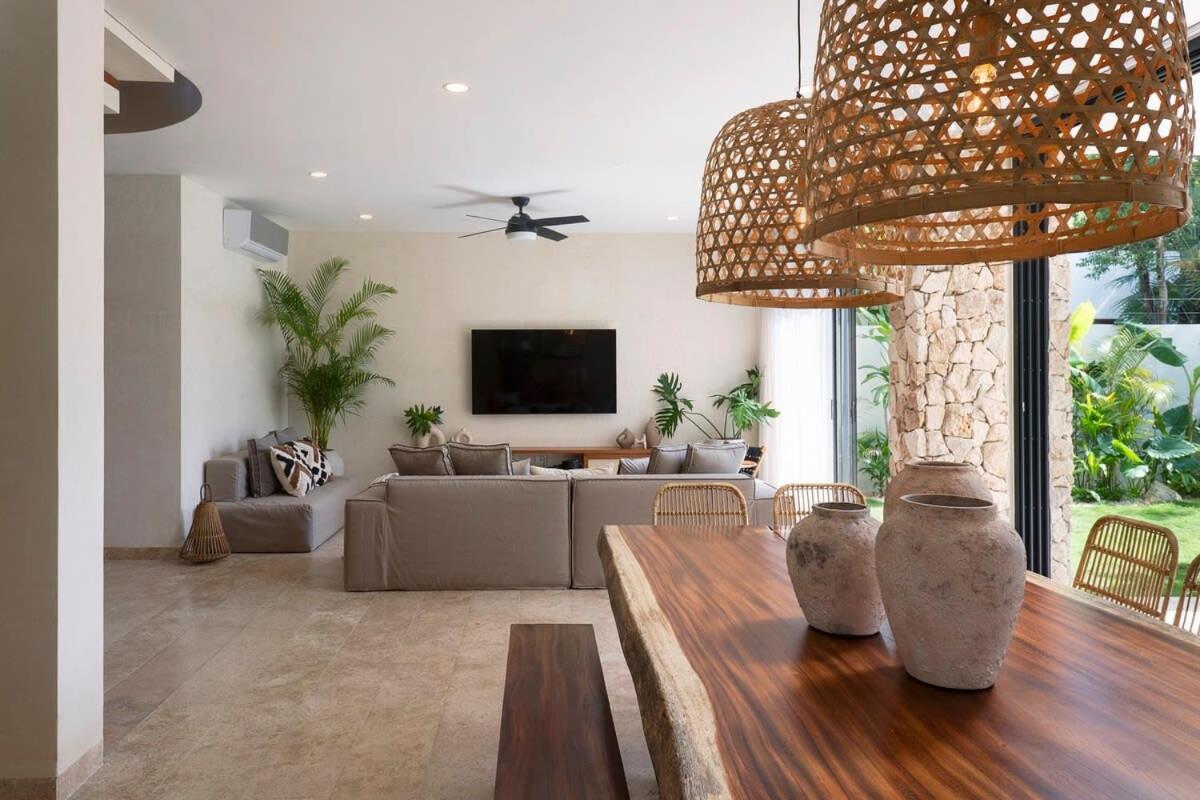 5br Trendy With Concierge In Aldea Zama Villa Tulum