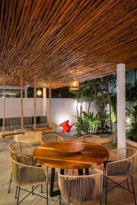Twin 8br, Concierge, Gated ,jacuzzi, Paddle Court * Tulum