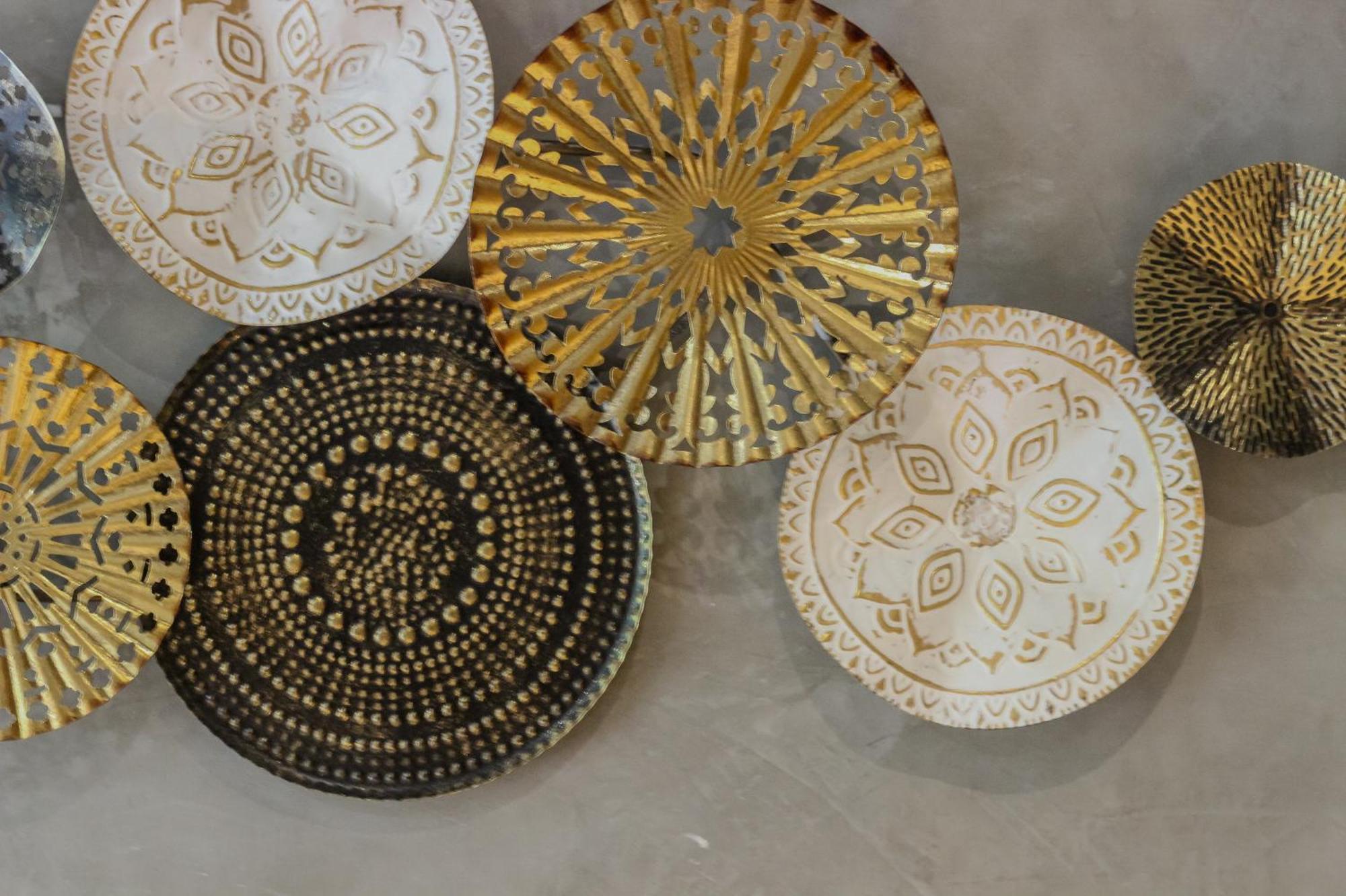 Luxury With Rooftop Pool In Location Apartment *