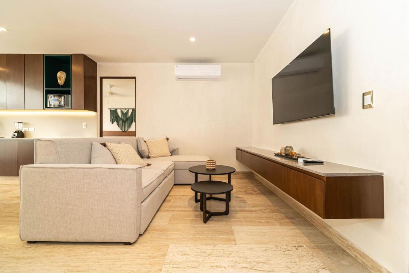 Luxury 3br Penthouse With Private Plunge Pool Holiday home *
