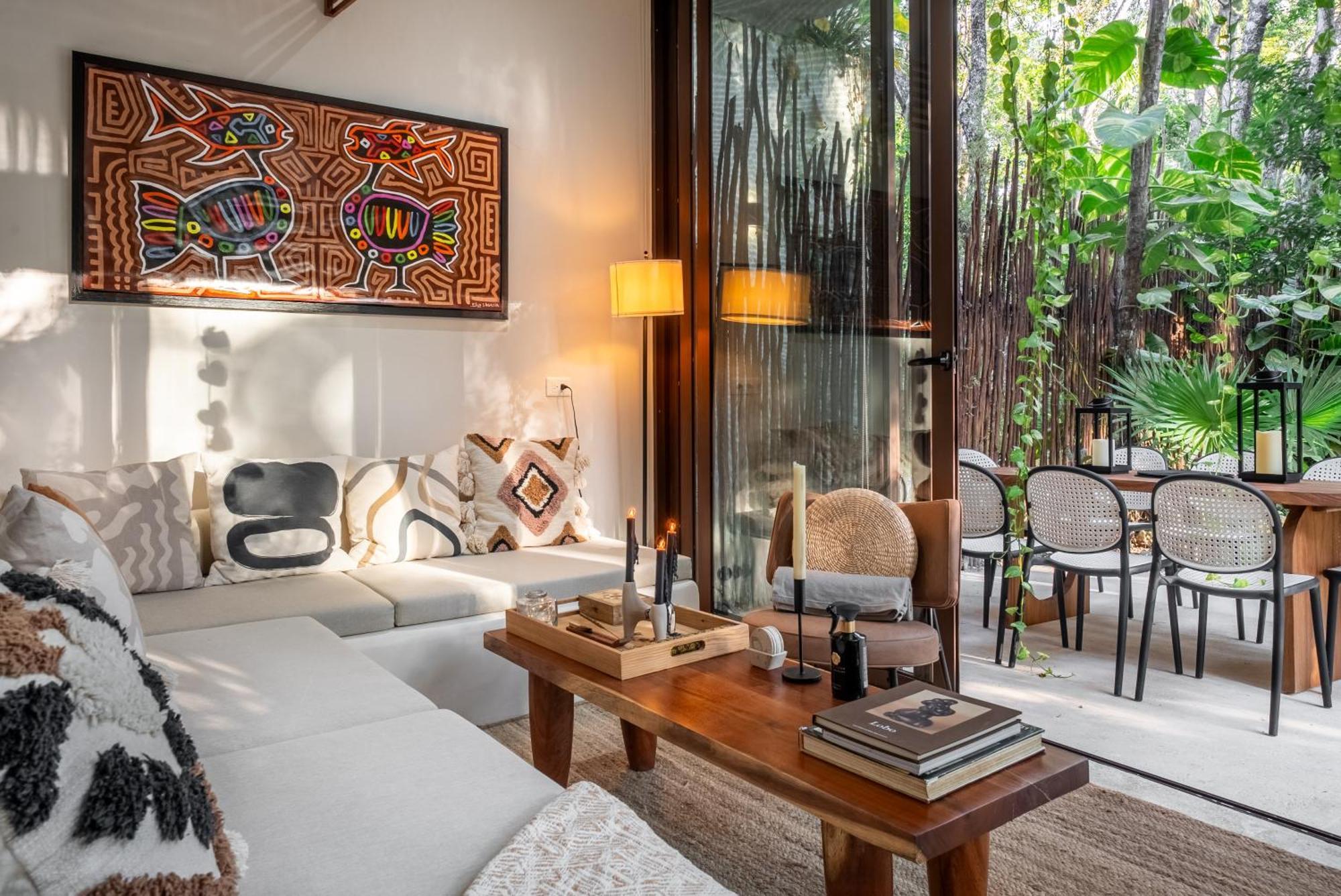 Casa Pepitart House *