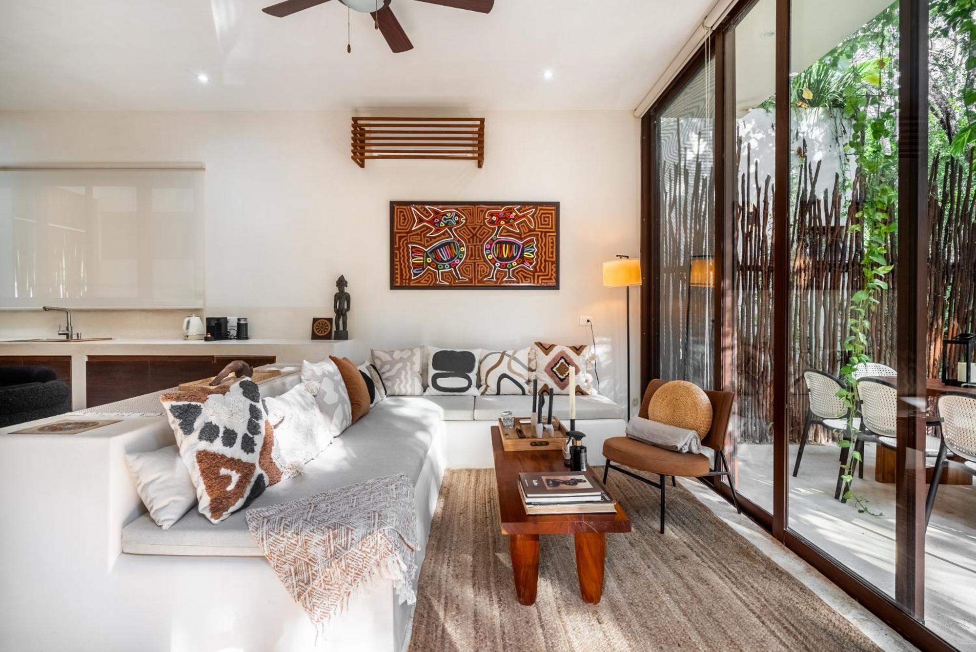 Villa Casa Pepitart House