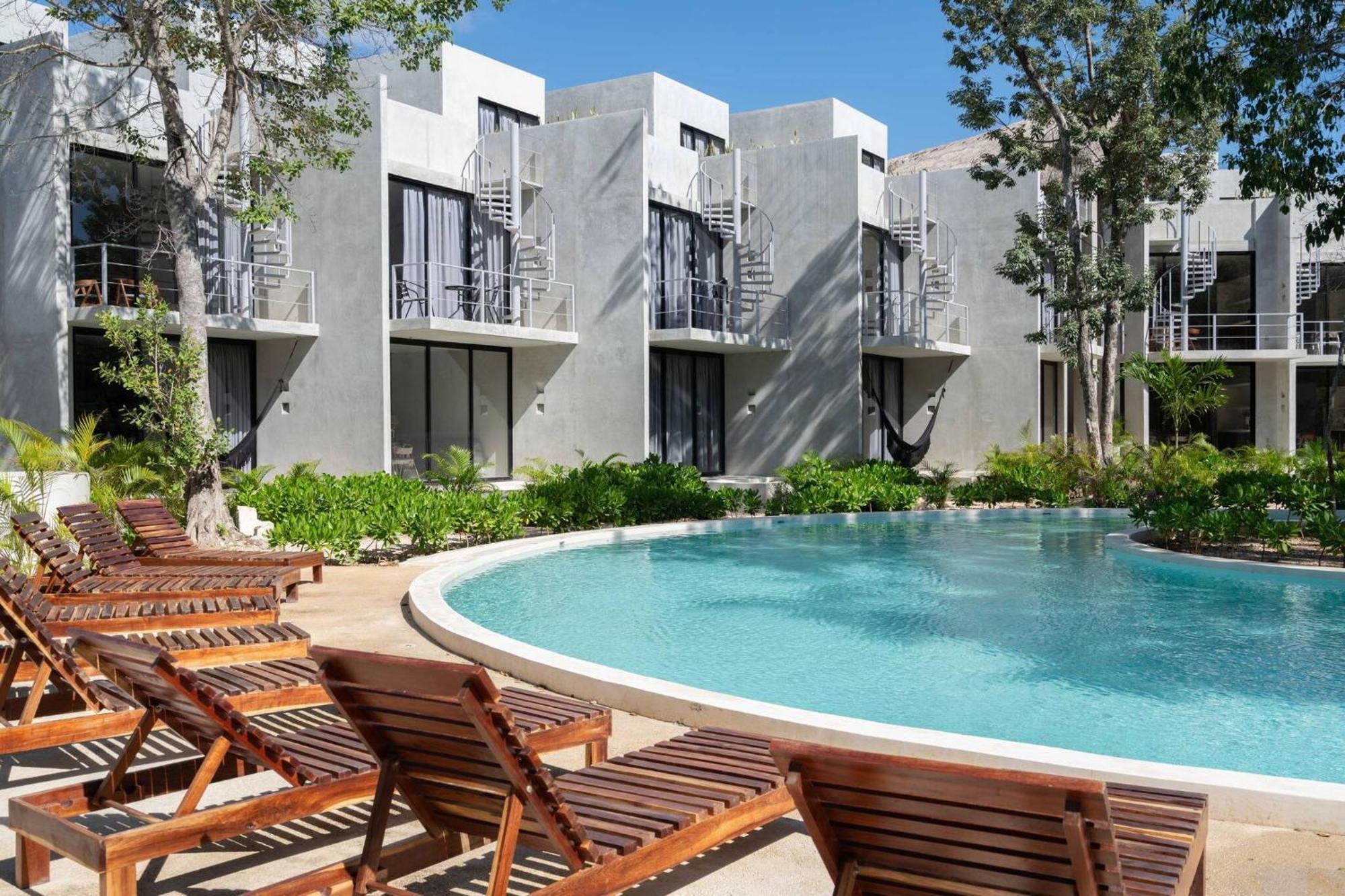 306 Seremonia Selva Private Pool New King Bed Wifi Apartment *