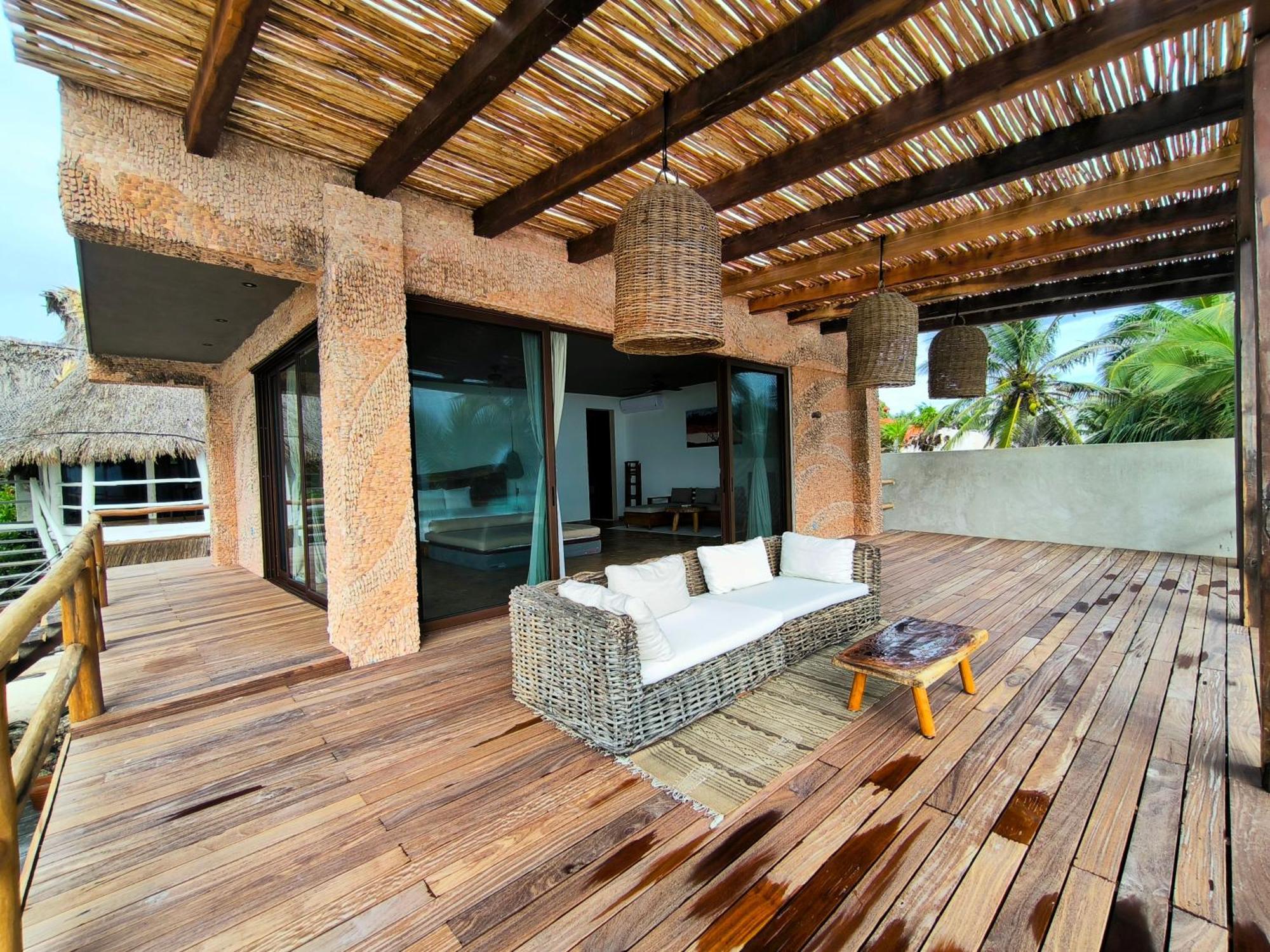 Casa Aakbal Private Fron Sea Location Villa